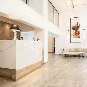 Roseum Boutique Ларнака