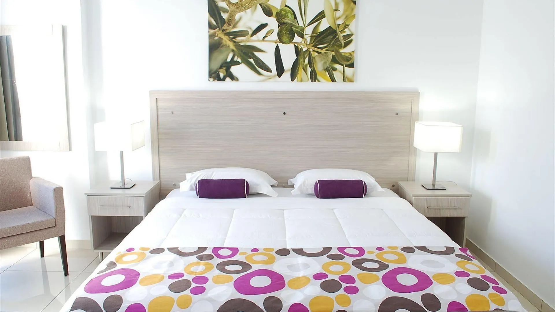 Frixos Suites Hotel Apartments Ларнака Кипр